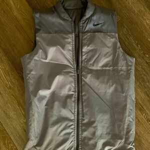Nike reversible vest. Men’s medium